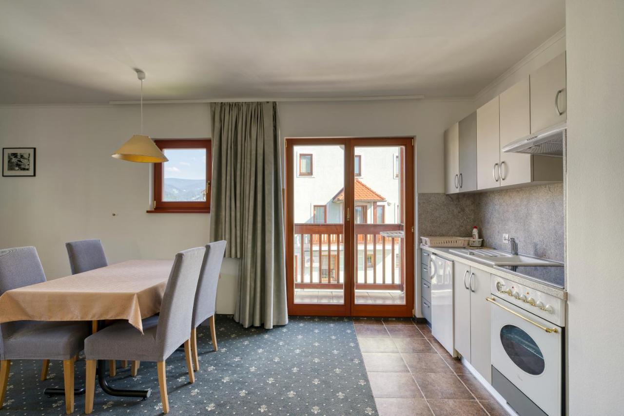 Zreče Garni Hotel Zvon מראה חיצוני תמונה