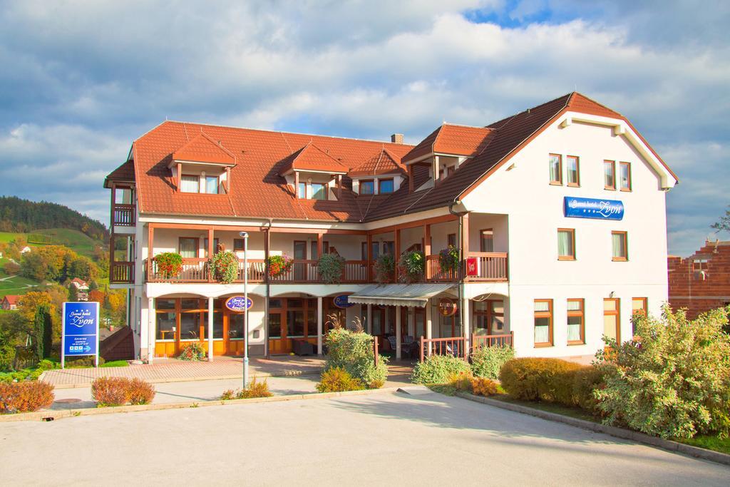 Zreče Garni Hotel Zvon מראה חיצוני תמונה