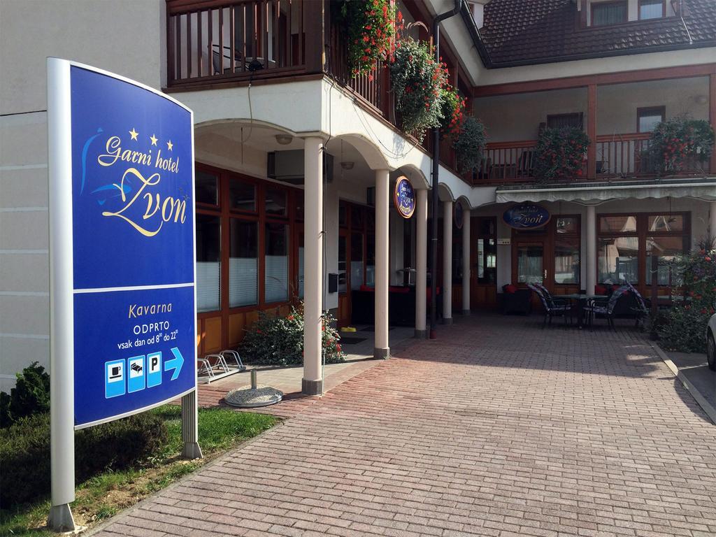 Zreče Garni Hotel Zvon מראה חיצוני תמונה